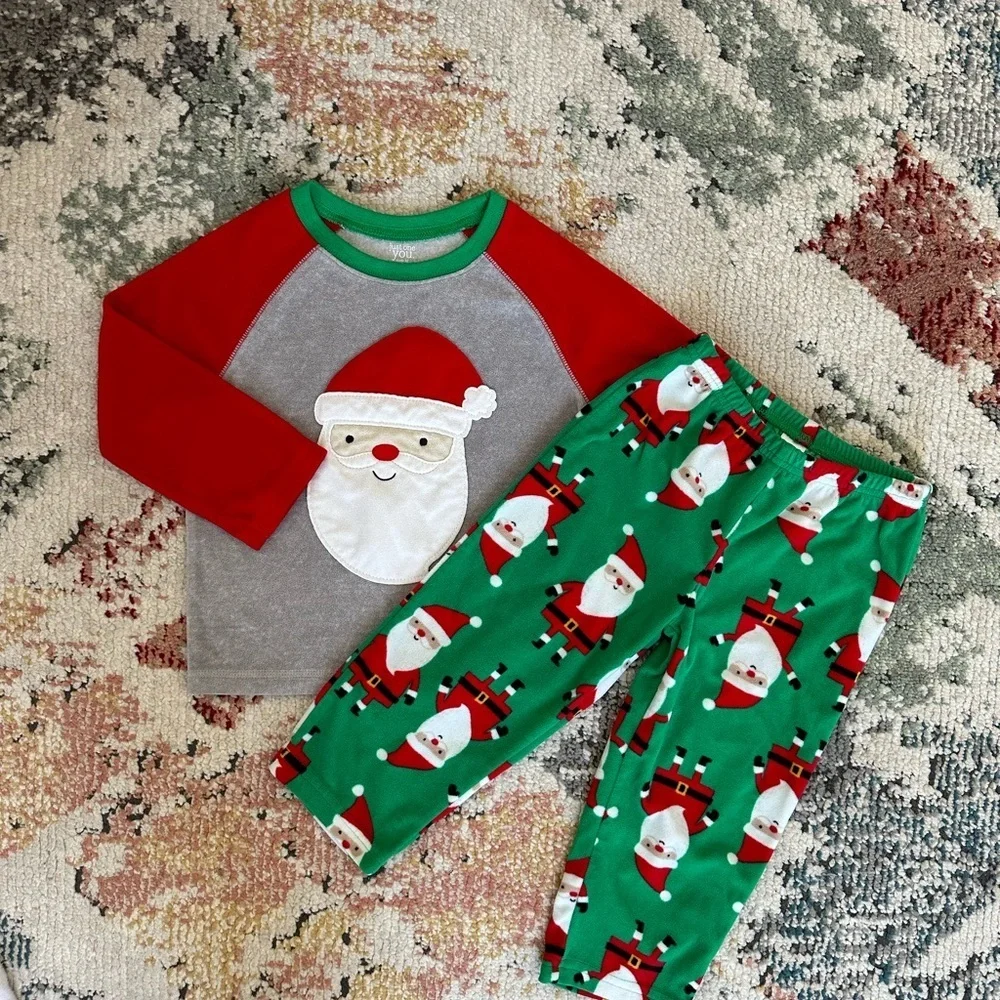Carter's Santa Christmas fleece Pajamas Set 3T Toddler Boy Girl  Nearly new